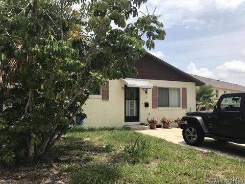 1717 Edgewater Dr, Edgewater, FL 32132 photo 1