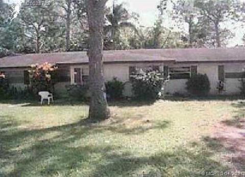 3112 SE Clayton St, Stuart, FL 34997 photo 1