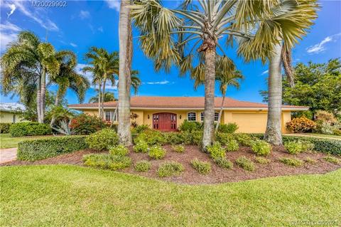 3352 SE Fairway W, Stuart, FL 34997 photo 1