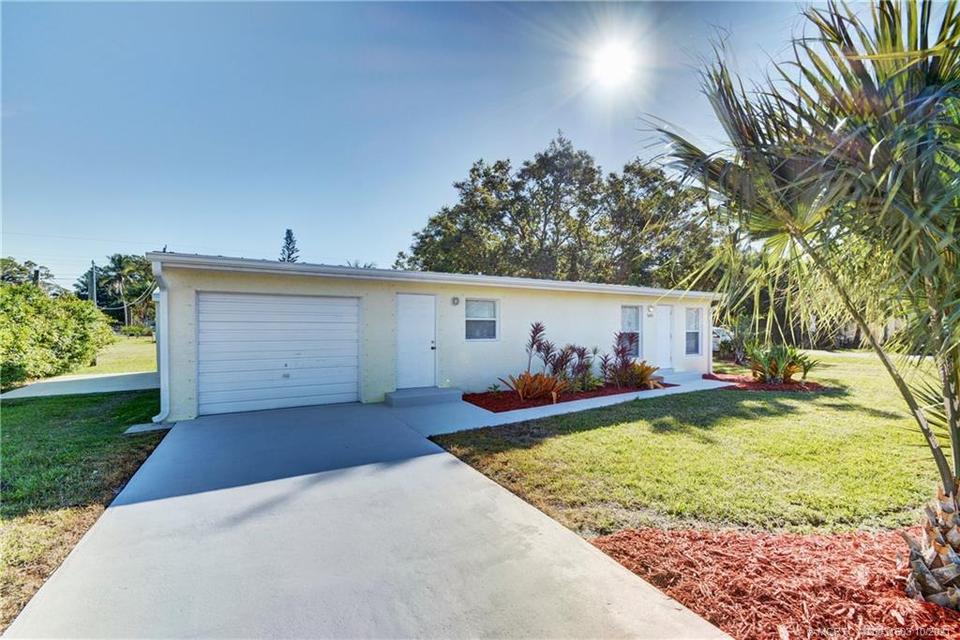 5459 SE Jack Ave, Stuart, FL 34997 25 Photos MLS M20031603 Movoto