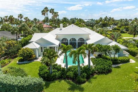 6811 SE Harbor Cir, Stuart, FL 34996 photo 1