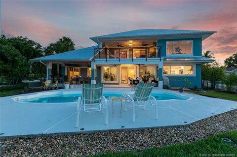 5654 SE Harbor Ter, Stuart, FL 34997 photo 1