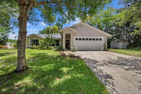 8051 SE Paulson Ave, Stuart, FL 34997 photo 1