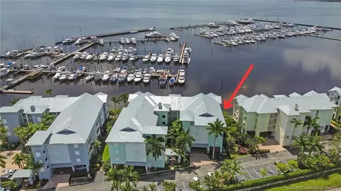 815 NW Flagler Ave #406, Stuart, FL 34994 photo 1