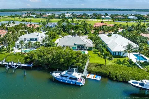 6980 SE Harbor Cir, Stuart, FL 34996 photo 1