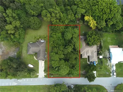 4191 SE Dixie Ross St, Stuart, FL 34997 photo 1