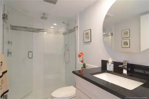 Bath - 9500 S Ocean Dr #1805, Jensen Beach, FL 34957 photo 2 of 2
