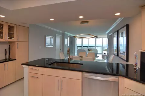 Kitchen - 9500 S Ocean Dr #1805, Jensen Beach, FL 34957 photo 4 of 5