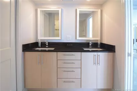 Bath - 9500 S Ocean Dr #1805, Jensen Beach, FL 34957 photo 1 of 2