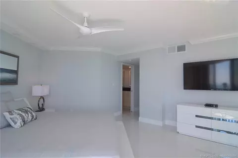 Other - 9500 S Ocean Dr #1805, Jensen Beach, FL 34957 photo 4 of 16