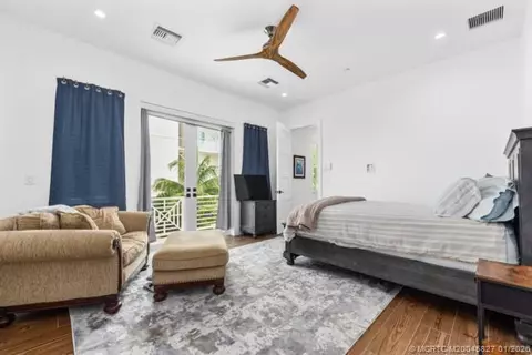Bedroom - 53 SE Seminole St #2B, Stuart, FL 34994 photo 2 of 4
