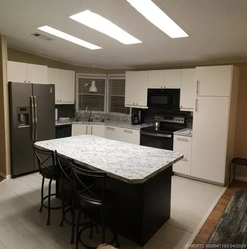14514 SW Rake Dr SW, Indiantown, FL 34956