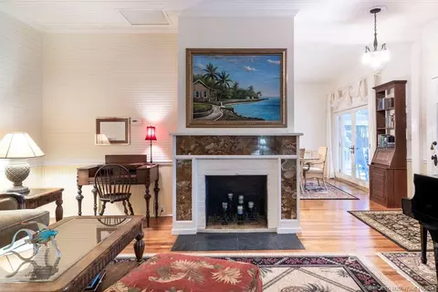 Living - 535 SW Siesta Way, Stuart, FL 34994 photo 3 of 4