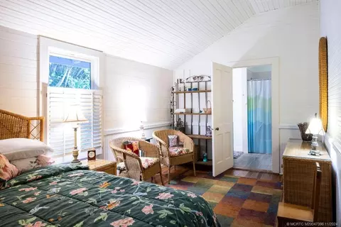 Bedroom - 535 SW Siesta Way, Stuart, FL 34994 photo 5 of 7