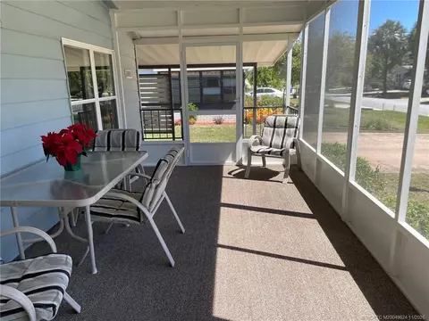 2883 SW Monarch Trl, Stuart, FL 34997 photo 6