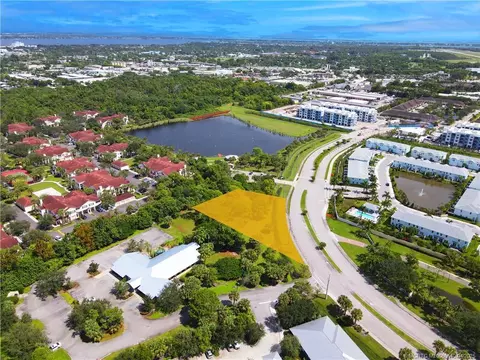 211 SE Central Pkwy, Stuart, FL 34994 photo 1