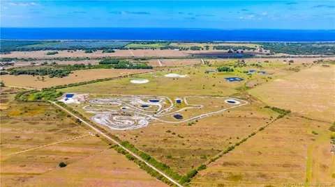 6053 SE 116th Pl, Okeechobee, FL 34974 photo 2