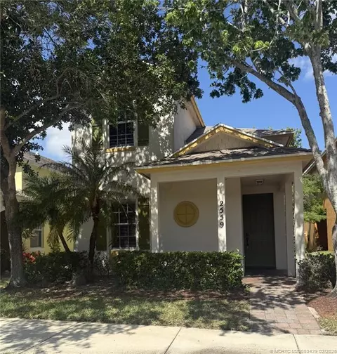 2559 SE Ruskin Dr, Port Saint Lucie, FL 34952