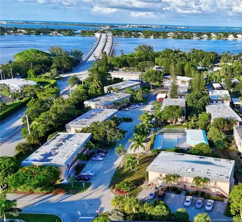 2950 SE Ocean Blvd #55-6, Stuart, FL 34996