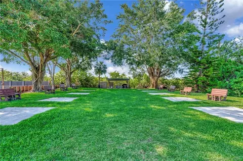 View/Area - 540 SW South River Dr #202, Stuart, FL 34997 photo 5 of 7