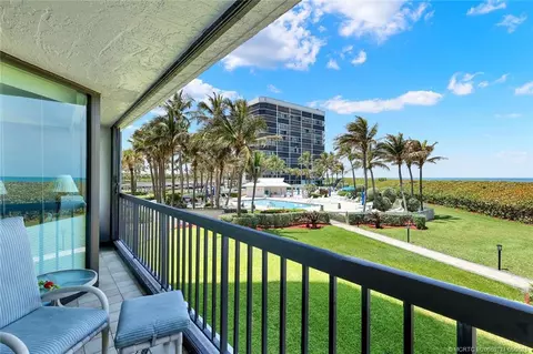 8880 S Ocean Dr #202, Jensen Beach, FL 34957
