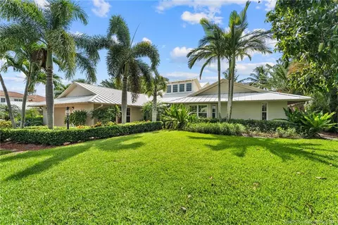 3192 SE Fairway W, Stuart, FL 34997