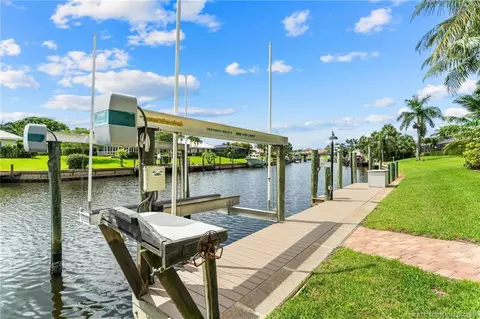 Exterior - 3192 SE Fairway W, Stuart, FL 34997 photo 15 of 22