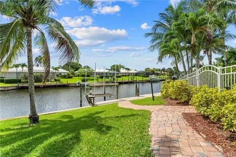 Exterior - 3192 SE Fairway W, Stuart, FL 34997 photo 14 of 22