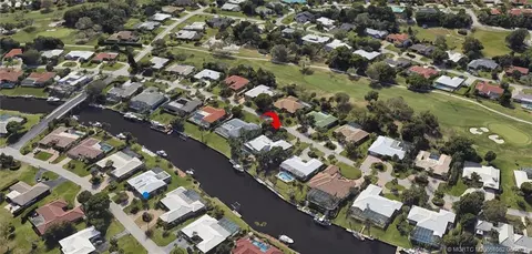 View/Area - 3192 SE Fairway W, Stuart, FL 34997 photo 2 of 3