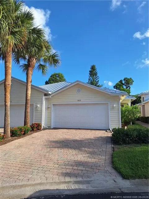 1589 SE Tidewater Pl, Stuart, FL 34997