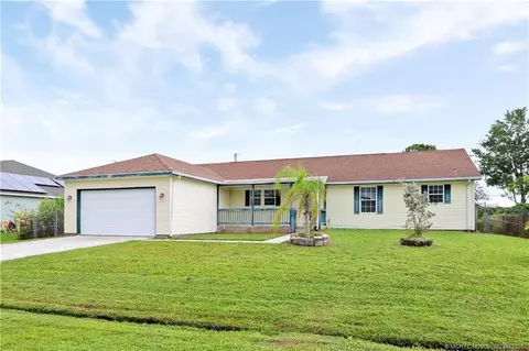 2873 SW Fluvia St, Port Saint Lucie, FL 34953