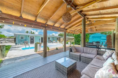 2859 NE Hickory Ridge Ave, Jensen Beach, FL 34957