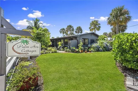 2563 NE Palm Ave, Jensen Beach, FL 34957