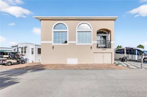 1313 Nettles Blvd, Jensen Beach, FL 34957