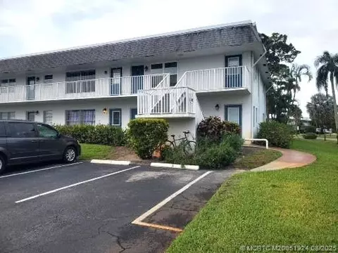 2929 SE Ocean Blvd #128-7, Stuart, FL 34996