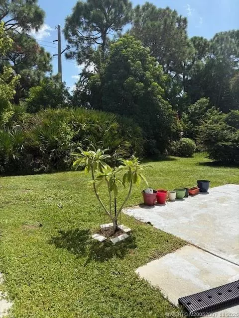 7061 SE Birchwood Ln, Stuart, FL 34997 photo 16