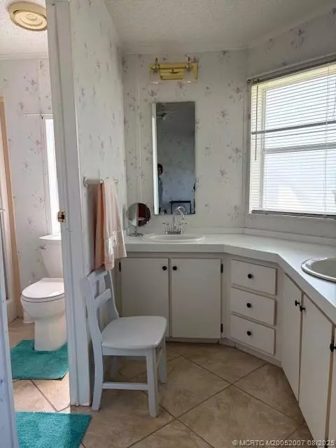 7061 SE Birchwood Ln, Stuart, FL 34997 photo 9