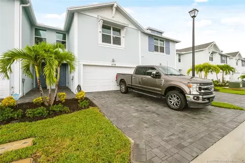 5778 SEdgewater Cir, Stuart, FL 34997 photo 1