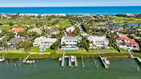 View/Area - 6900 SE Harbor Cir, Stuart, FL 34996 photo 1 of 8