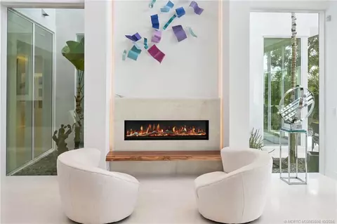 Living - 6900 SE Harbor Cir, Stuart, FL 34996 photo 3 of 6