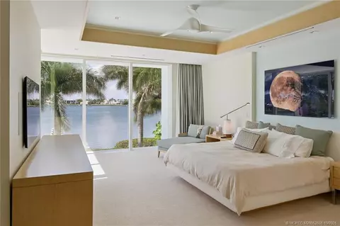 Bedroom - 6900 SE Harbor Cir, Stuart, FL 34996 photo 5 of 6