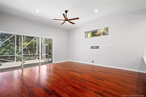 Living - 3487 SE Doubleton Dr, Stuart, FL 34997 photo 12 of 15