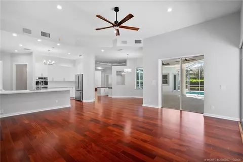 Living - 3487 SE Doubleton Dr, Stuart, FL 34997 photo 11 of 15