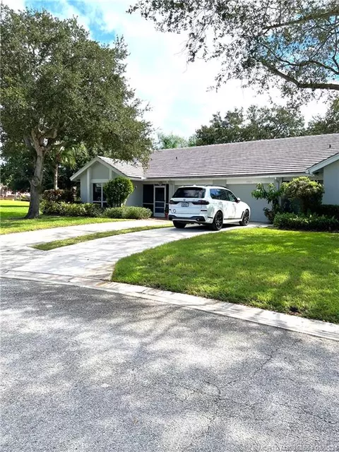 3319 SW Villa Pl, Palm City, FL 34990