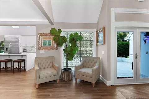 Entry Way - 9 Quail Run Ln, Stuart, FL 34996 photo 6 of 9