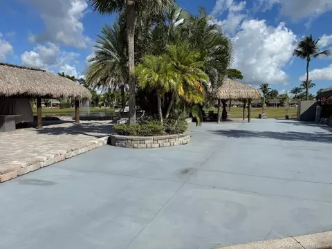 403 NW Chipshot Ln, Port St Lucie, FL 34986