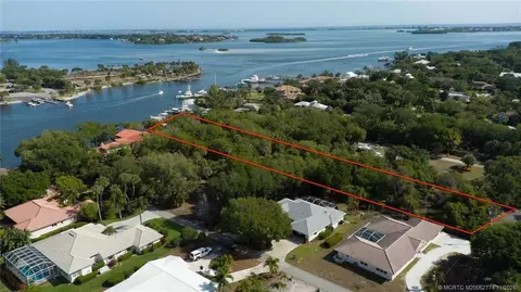4605 SE Williams Way, Stuart, FL 34997 photo 5