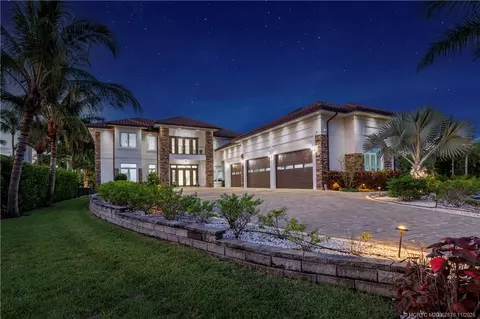 Exterior - 2346 NW Fork Rd, Stuart, FL 34994 photo 20 of 22