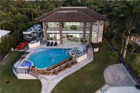 Exterior - 2346 NW Fork Rd, Stuart, FL 34994 photo 21 of 22