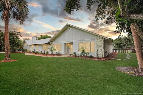 3717 SW Brassie Way, Palm City, FL 34990